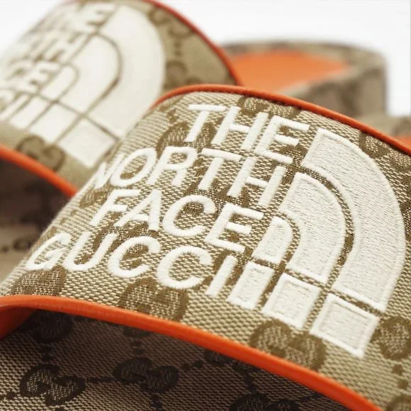New in Blemished Box Women's The North Face x Gucci Beige & Orange Slides US 6 - Picture 6 of 16